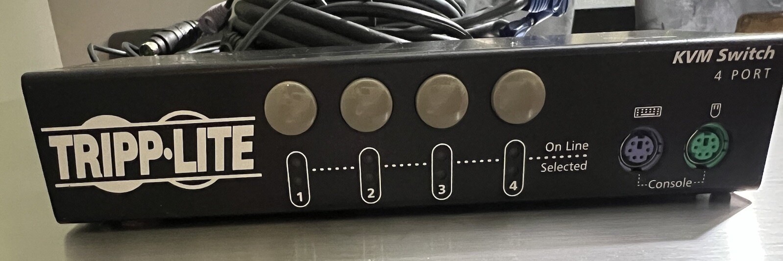 Tripp Lite  Model CS 84.  4-Ports External KVM switch PS/2