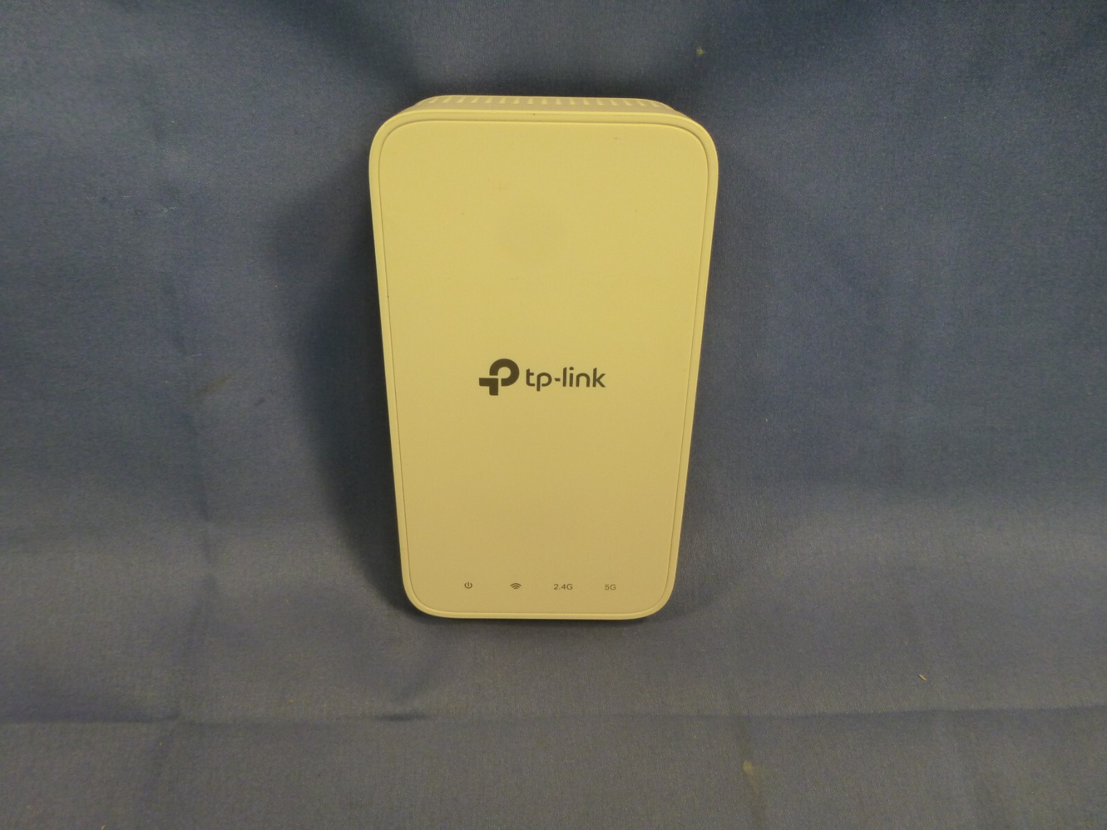 TP-Link Network RE300 AC1200 Mesh Wi-Fi Range Extender 2.4GHz band & 5GHz band