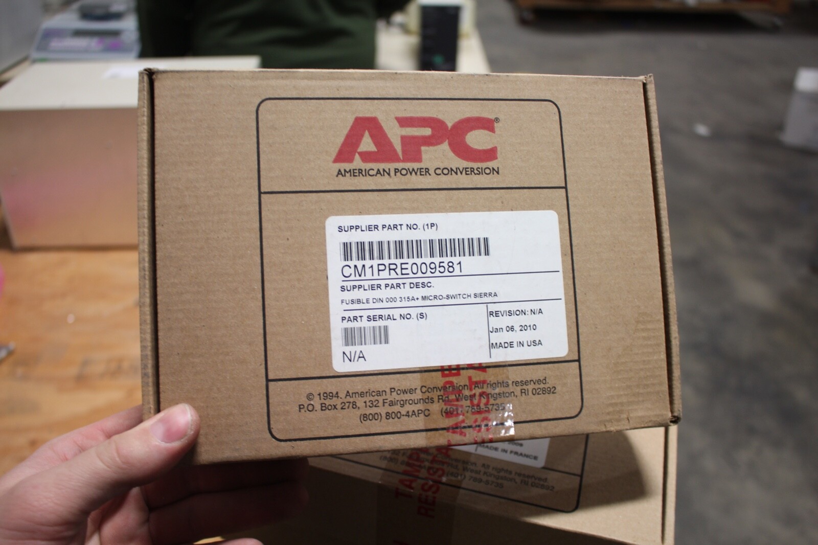 NEW APC CM1PRE009581 FUSIBLE DIN 315A MICRO SWITCH 