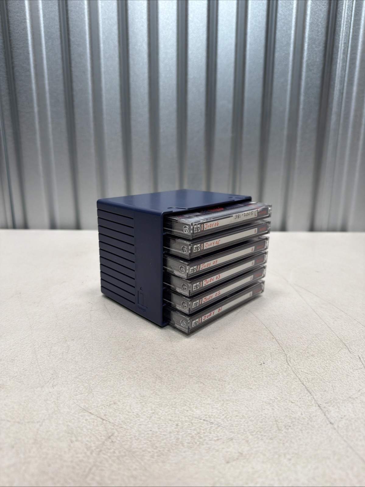 Vintage 90's Iomega Zip Drive Case Disk Holder Storage Fits 6 w/ Zip Disks