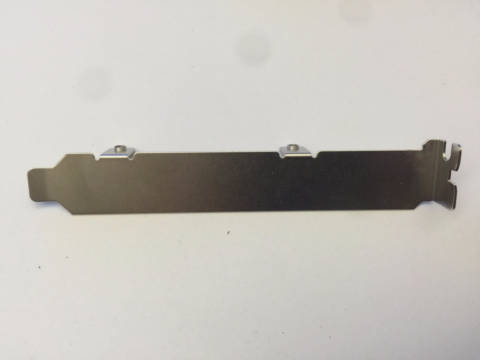 *•✿•Standard Height Bracket For IBM ServeRAID M1015 M5014 M5015 WITHOUT 2 SCREWS