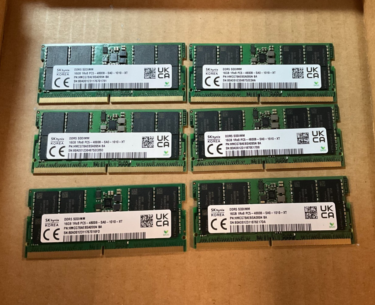 LOT OF (6)  SK Hynix DDR5 SODIMM 16GB, 1Rx8 PC5-4800B HMCG78AEBSA095N