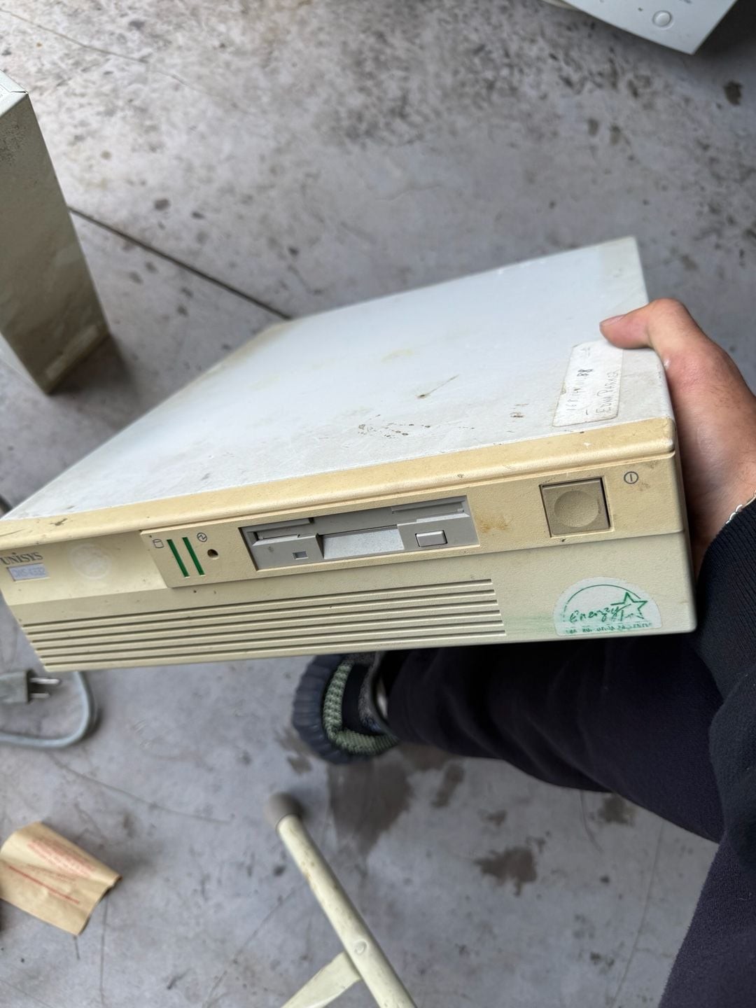 Unisys CWS 4332 Vintage Desktop Computer