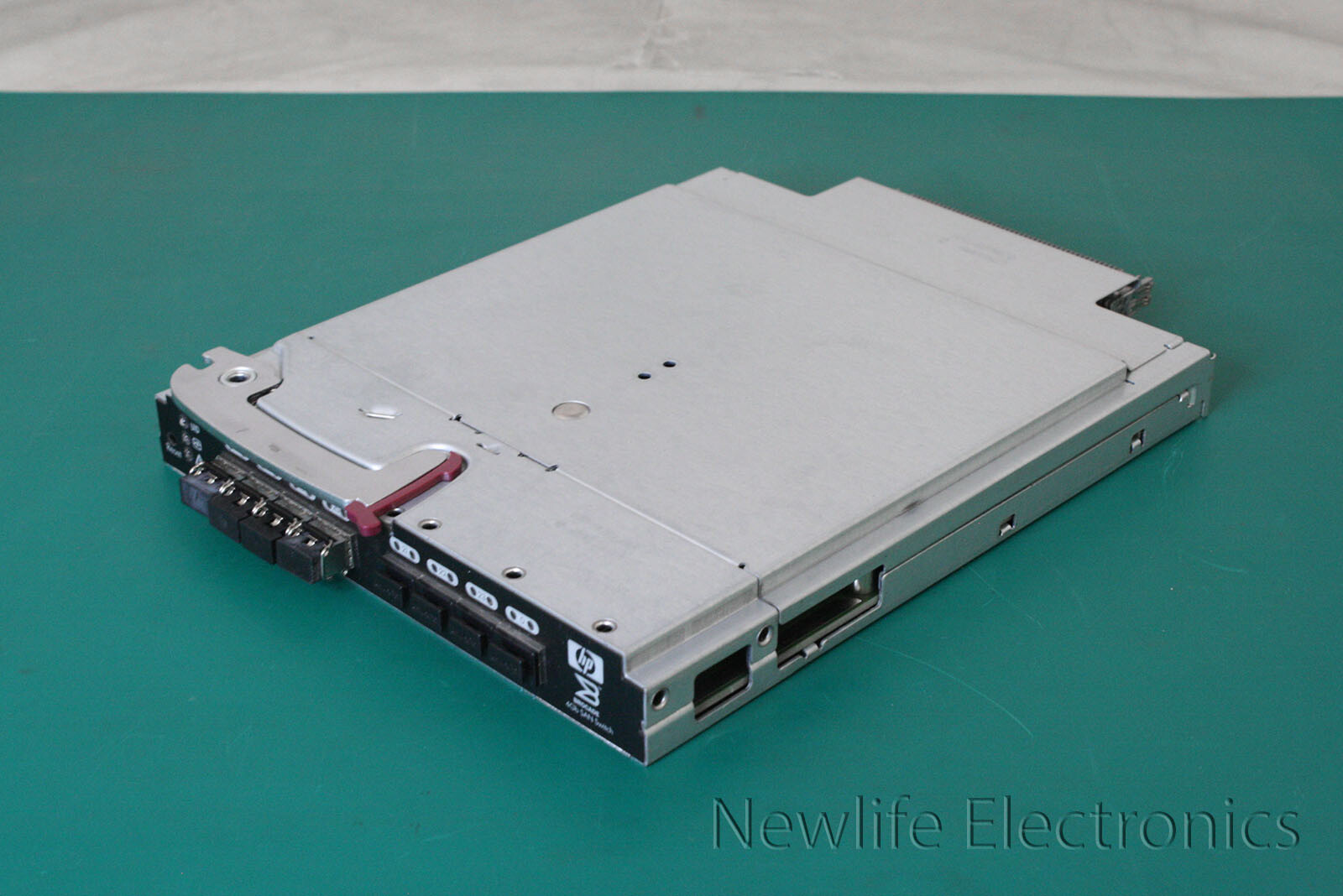 HP 411121-001 Brocade 4/24 SAN Switch AE372A