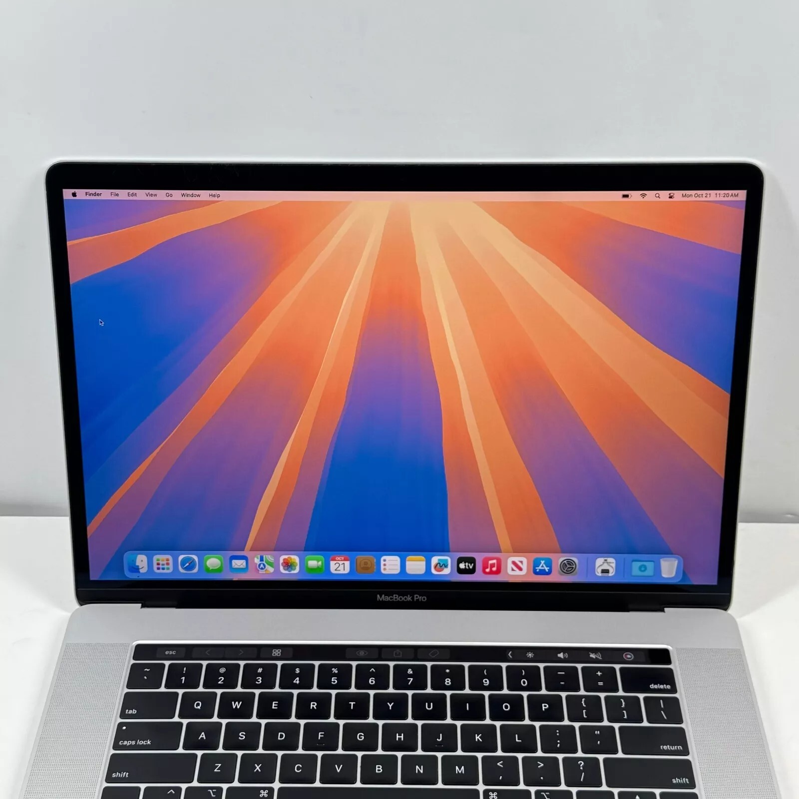 Apple MacBook Pro 15 in i7 6-Core SEQUOIA Touch Bar 256GB SSD 16GB 1 YR Warranty