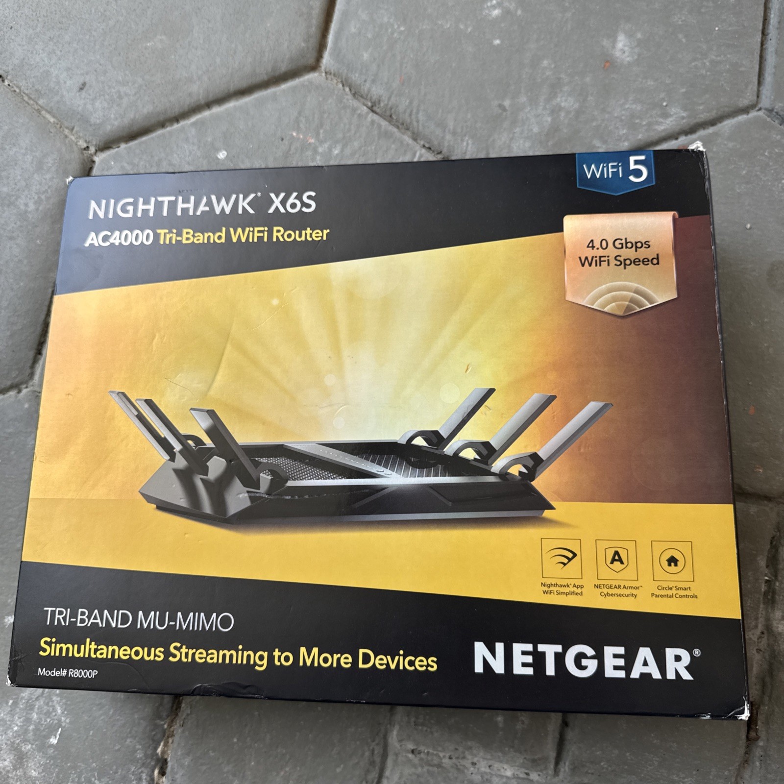 NETGEAR Nighthawk X6S AC4000 Tri-Band MU-MIMO Router 4-Port VPN Black