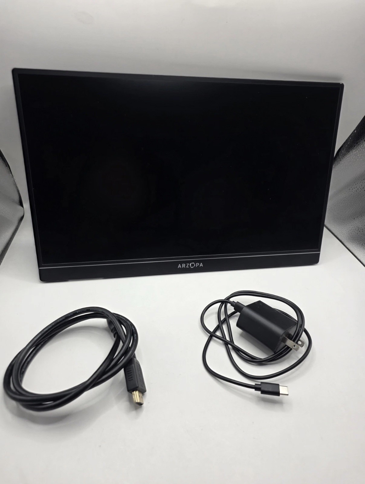 ARZOPA Z1FC 16.1" Portable Monitor 144Hz IPS FHD HDR HDMI USB-C Gaming