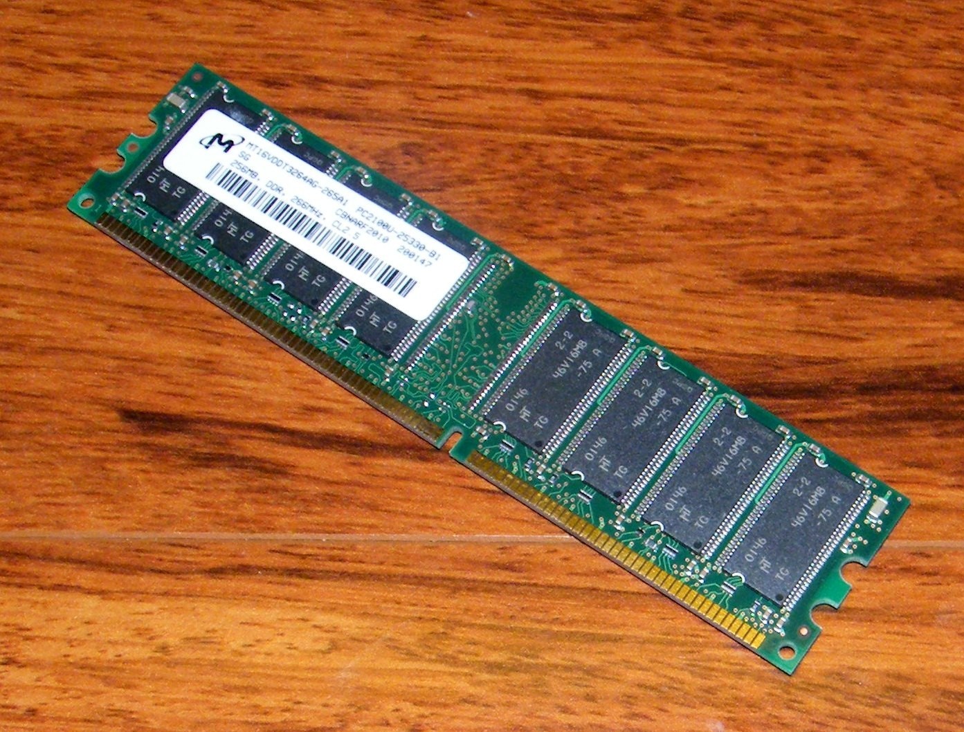Genuine MT 256 MB DDR PC2100U CL2.5 Desktop Memory (MT16VDDT3264AG-265A1)