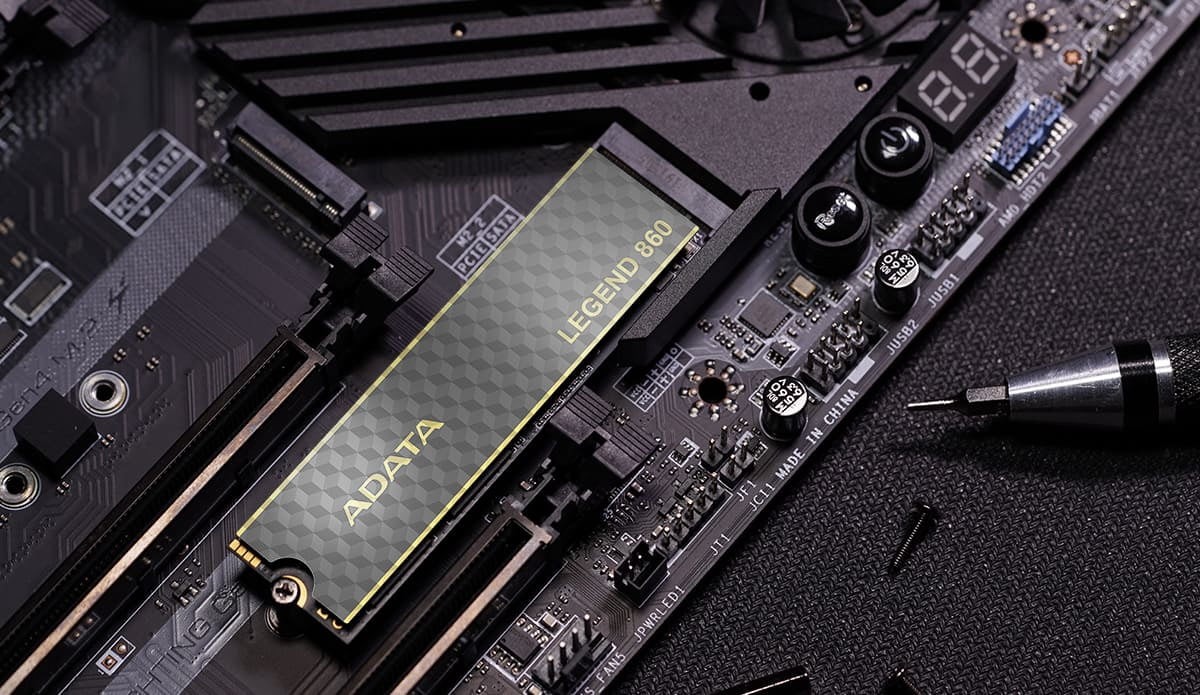 Adata Technology SLEG860500GCS 500GB M.2 2280 SSD PCIe Gen4