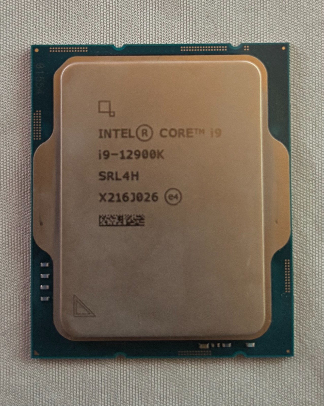 Intel Core i9-12900K Processor (3.2 GHz, 16 Cores, FCLGA1700) - BX8071512900K