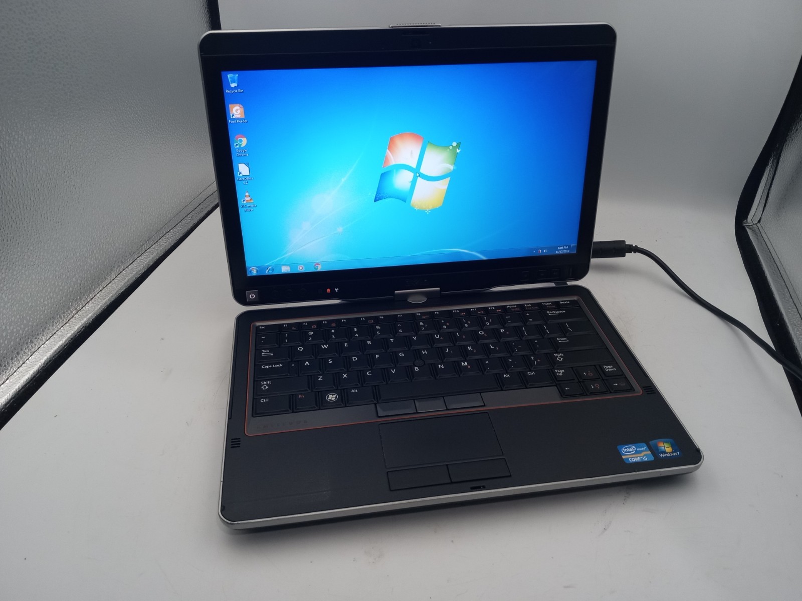 Dell Latitude XT3 13.3" 2in1 Touch i5-2520M 8GB 320GB Windows 11 BAD BATTERY -RR