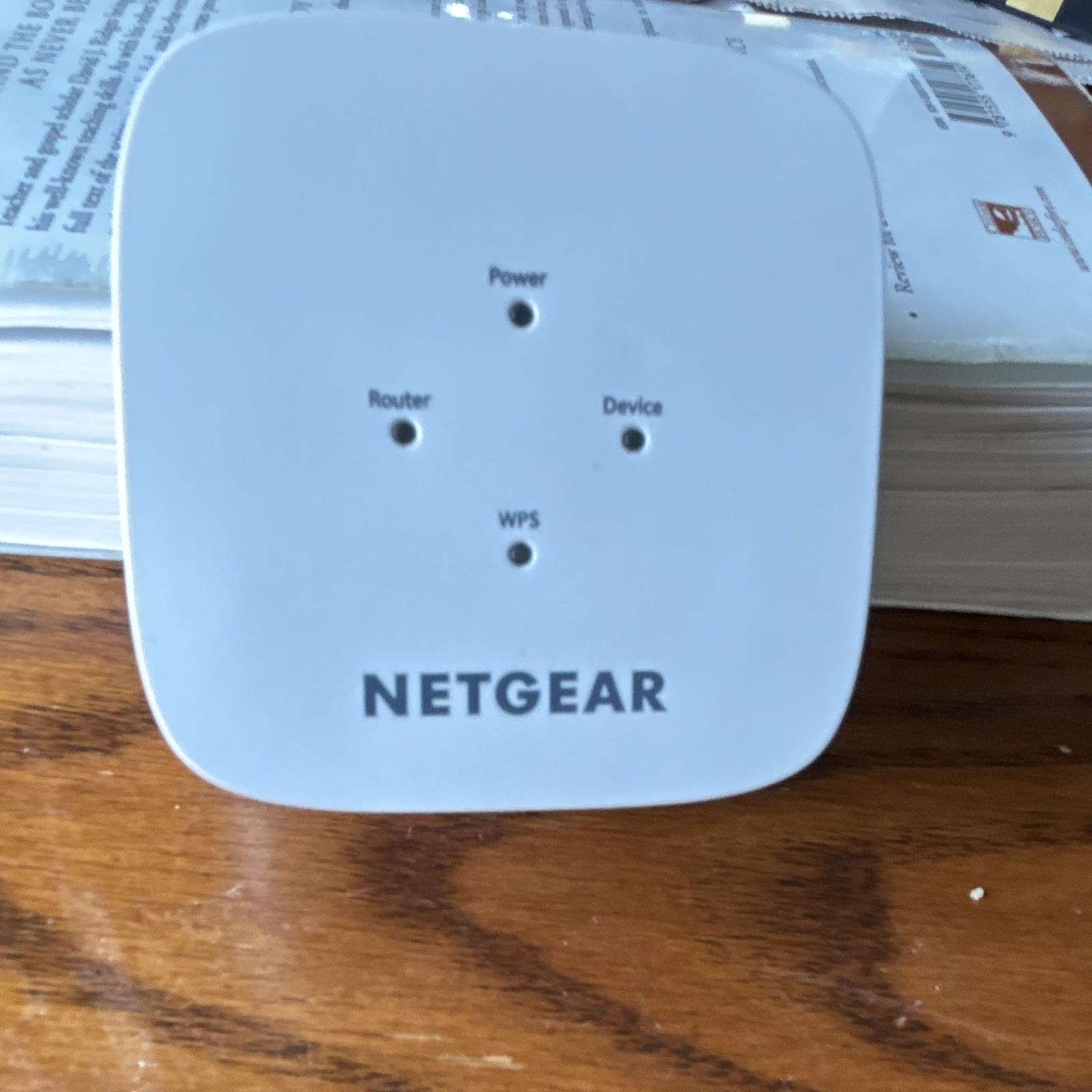 Netgear AC750 WiFi Range Extender Model EX2800