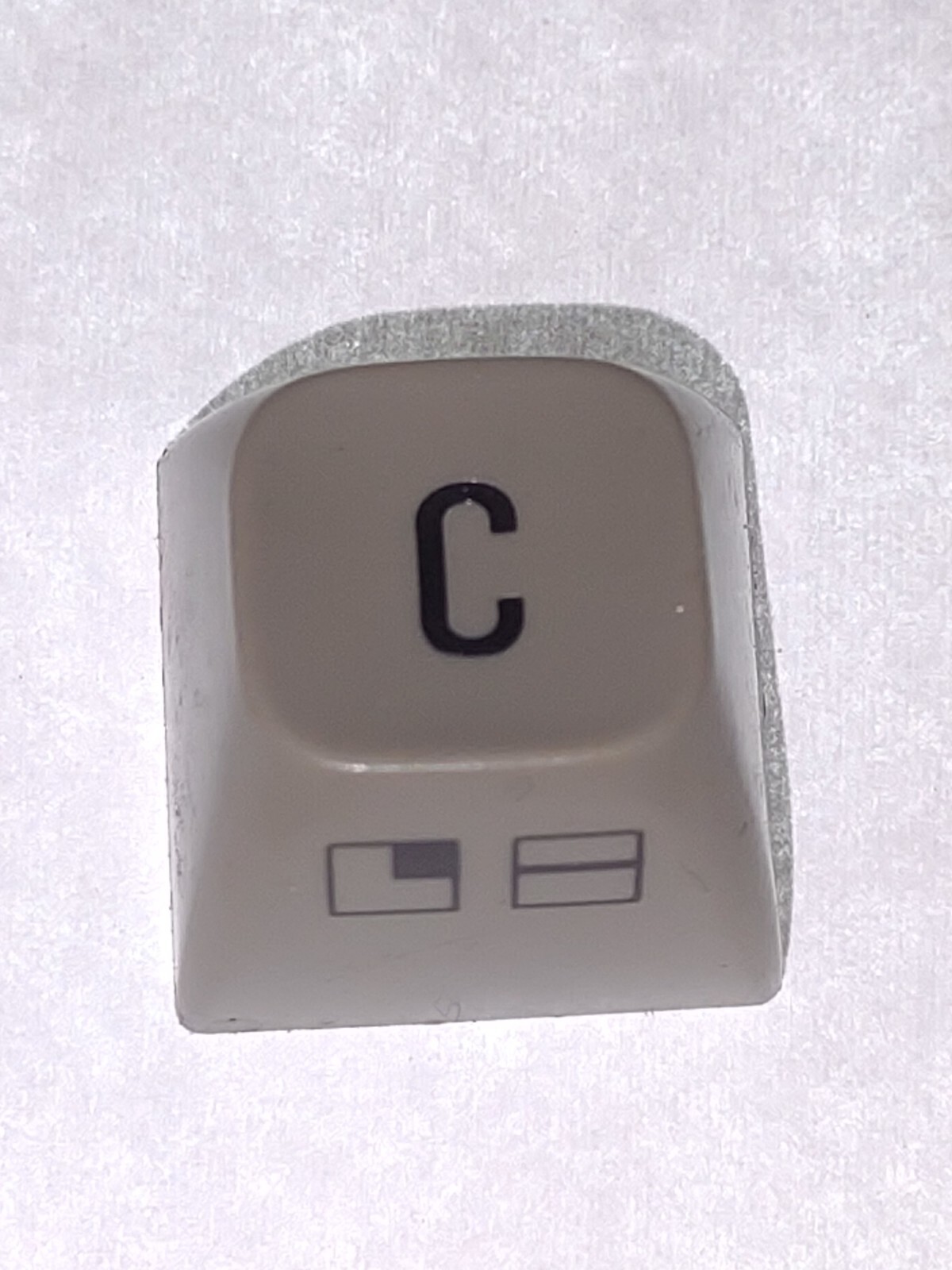 Commodore 16 GREY replacement (C) KEY ONLY