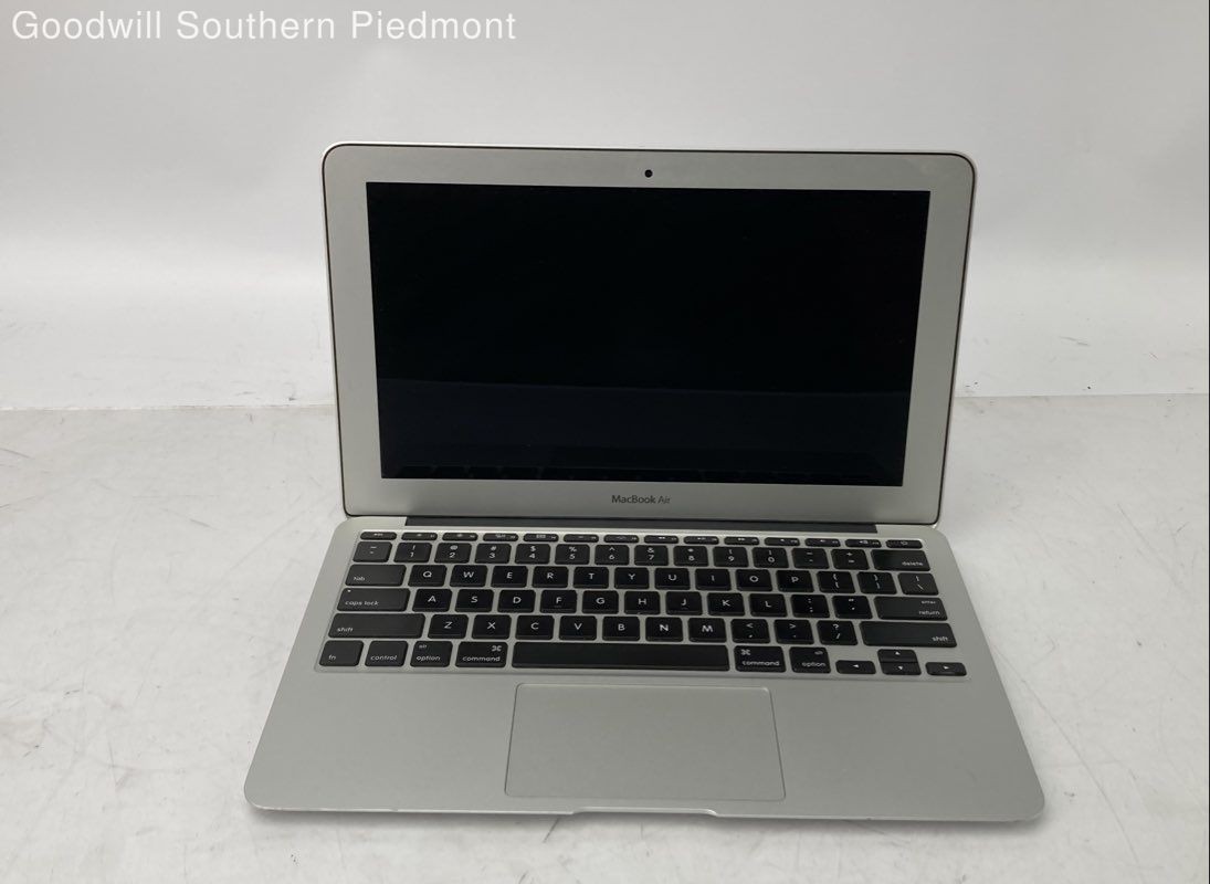 Apple MacBook Air 11" Mid 2011 Intel Core i5-2467M 1.60GHz 2GB RAM 64GB SSD