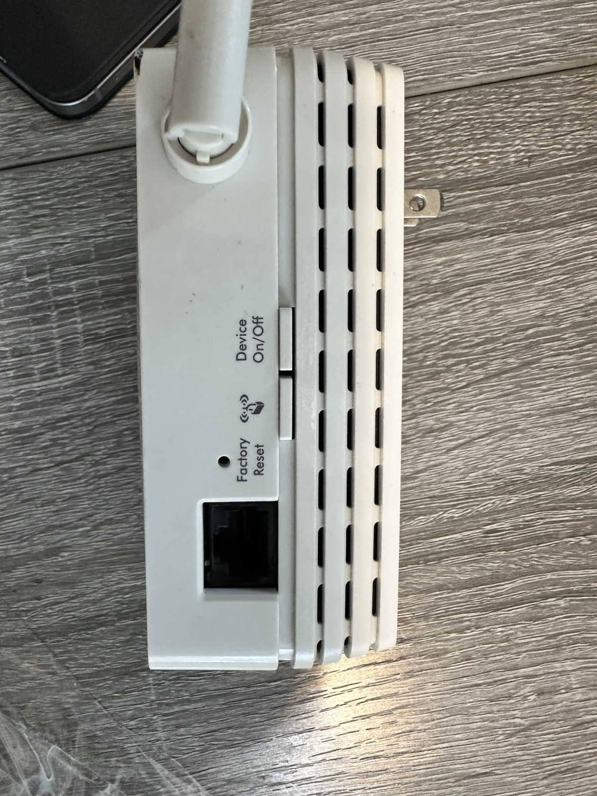 NETGEAR WN3000RP Wi-Fi Extender 802.11n 2.4GHz WPS Ethernet Port for PC