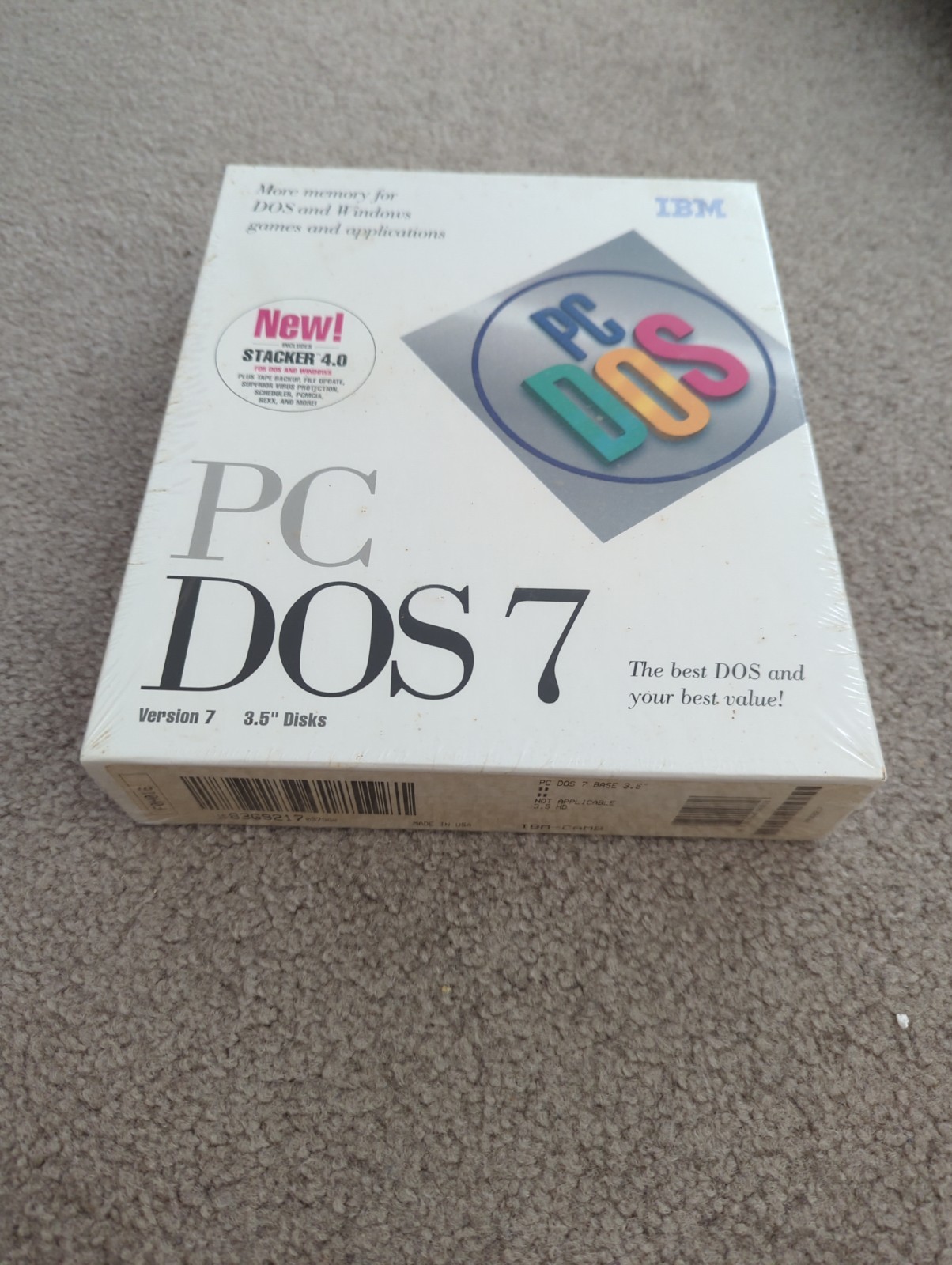 Vintage IBM PC DOS 7 Software and Manuals