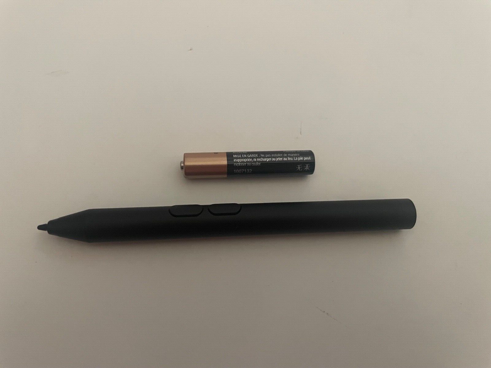 Genuine OEM Microsoft Stylus Pen For Surface Tablet Model 1896 Includes Battery