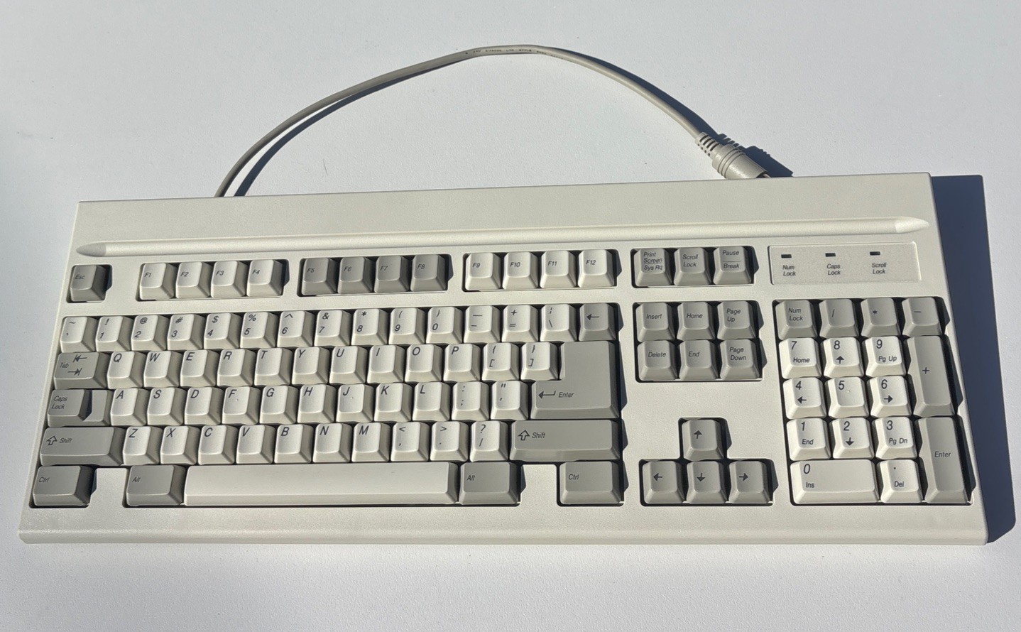 Mitsumi Model:  KPQ-E99ZC-12 - Vintage Keyboard:  5-Pin DIN Excellent Conditi