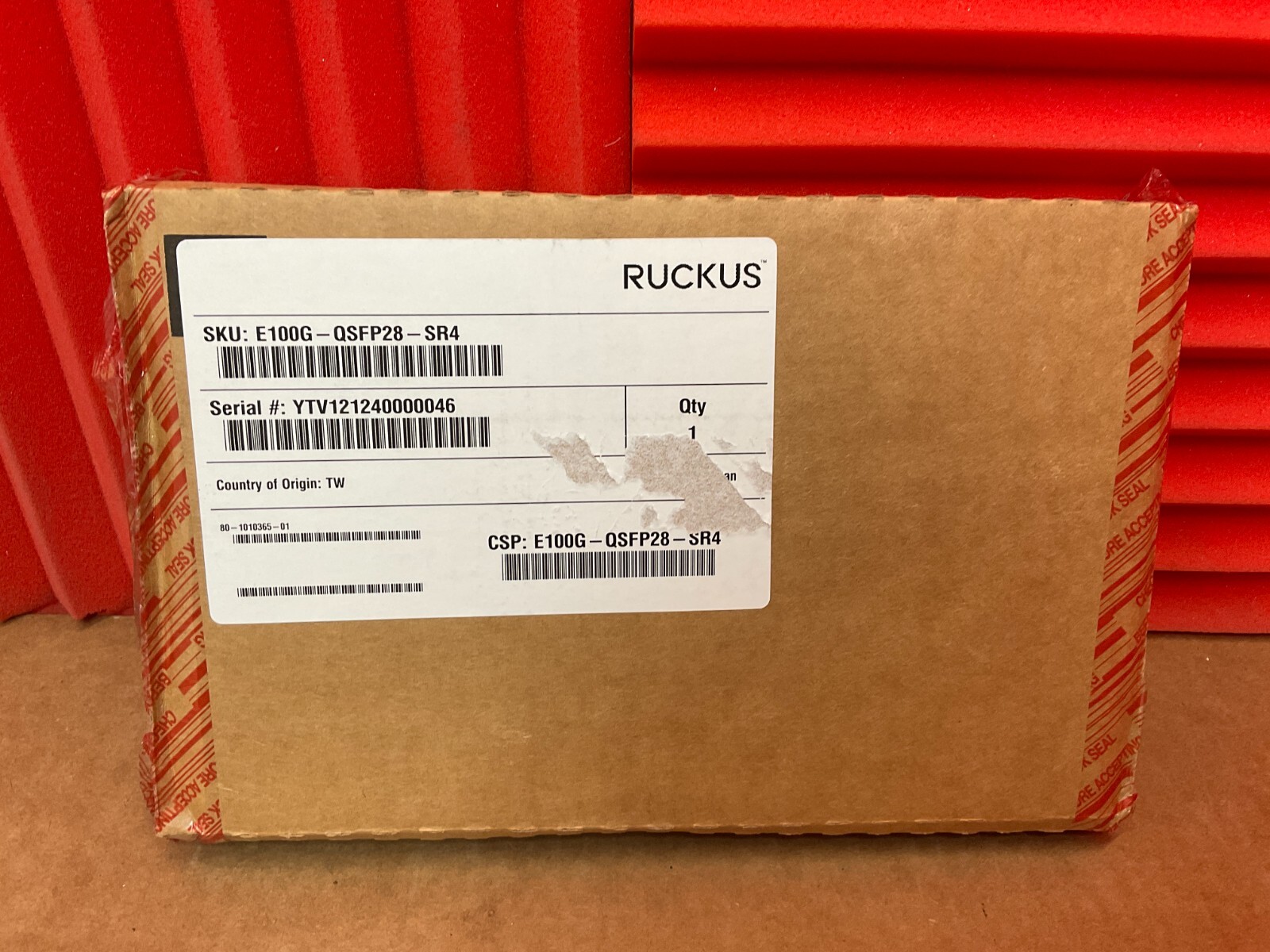 Ruckus 100Gb QSFP28 Transceiver Module E100G-QSFP28-SR4✨❤️✨