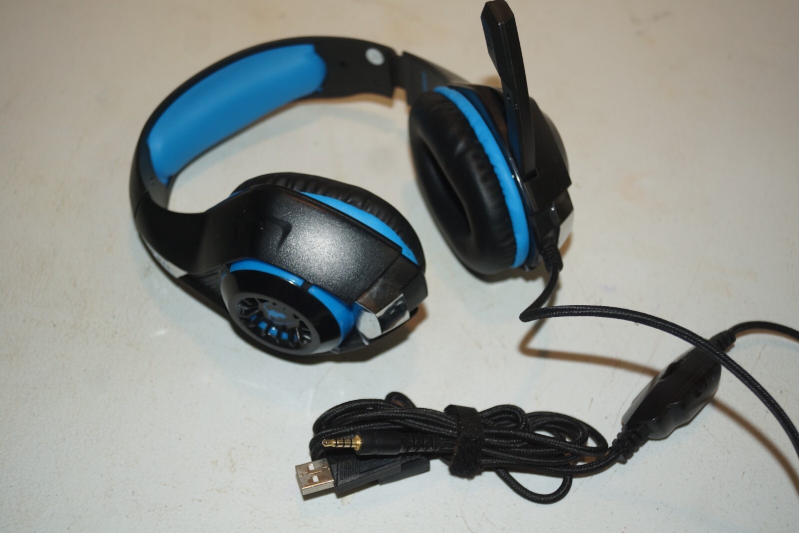 Beexcellent GM-1 Pro Gaming Headphone+Mic LED Headset 3.5MM