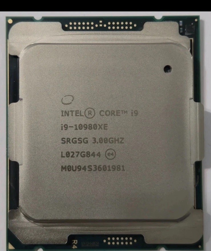 Intel Core i9-10980XE Processor, 3.00 GHz, 18-Core LGA2066 