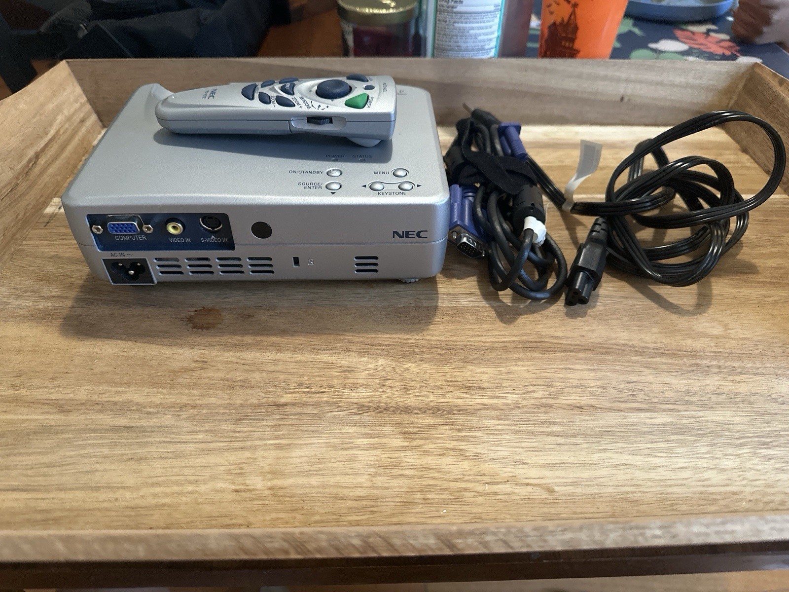NEC LT10 DLP Projector XGA Portable Projector W/ Remote