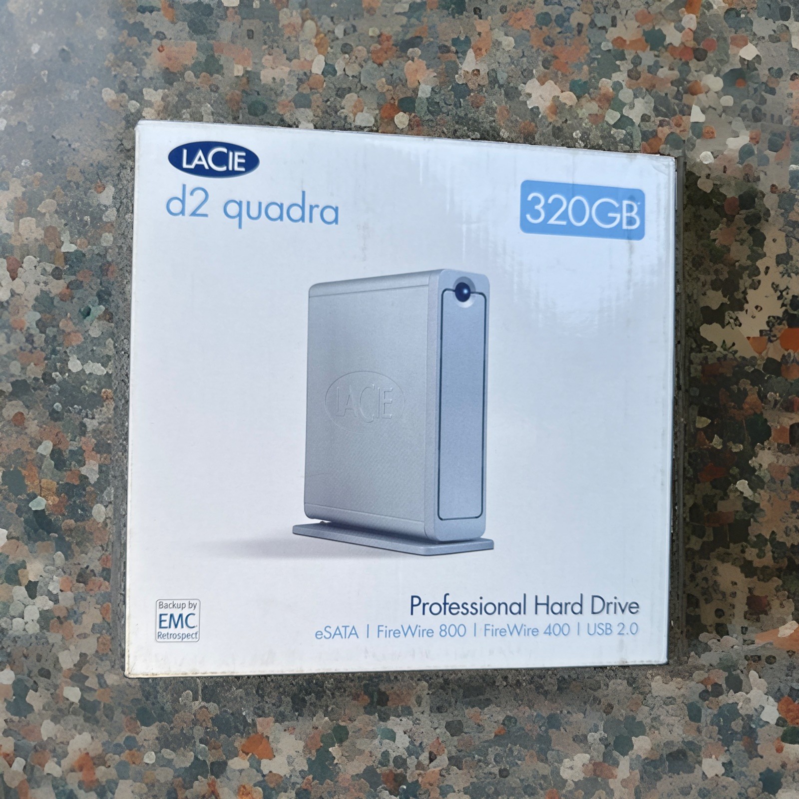 LaCie 301108U d2 HD Quadra 7200RPM 8MB 320GB eSATA F800/400 External Hard Drive