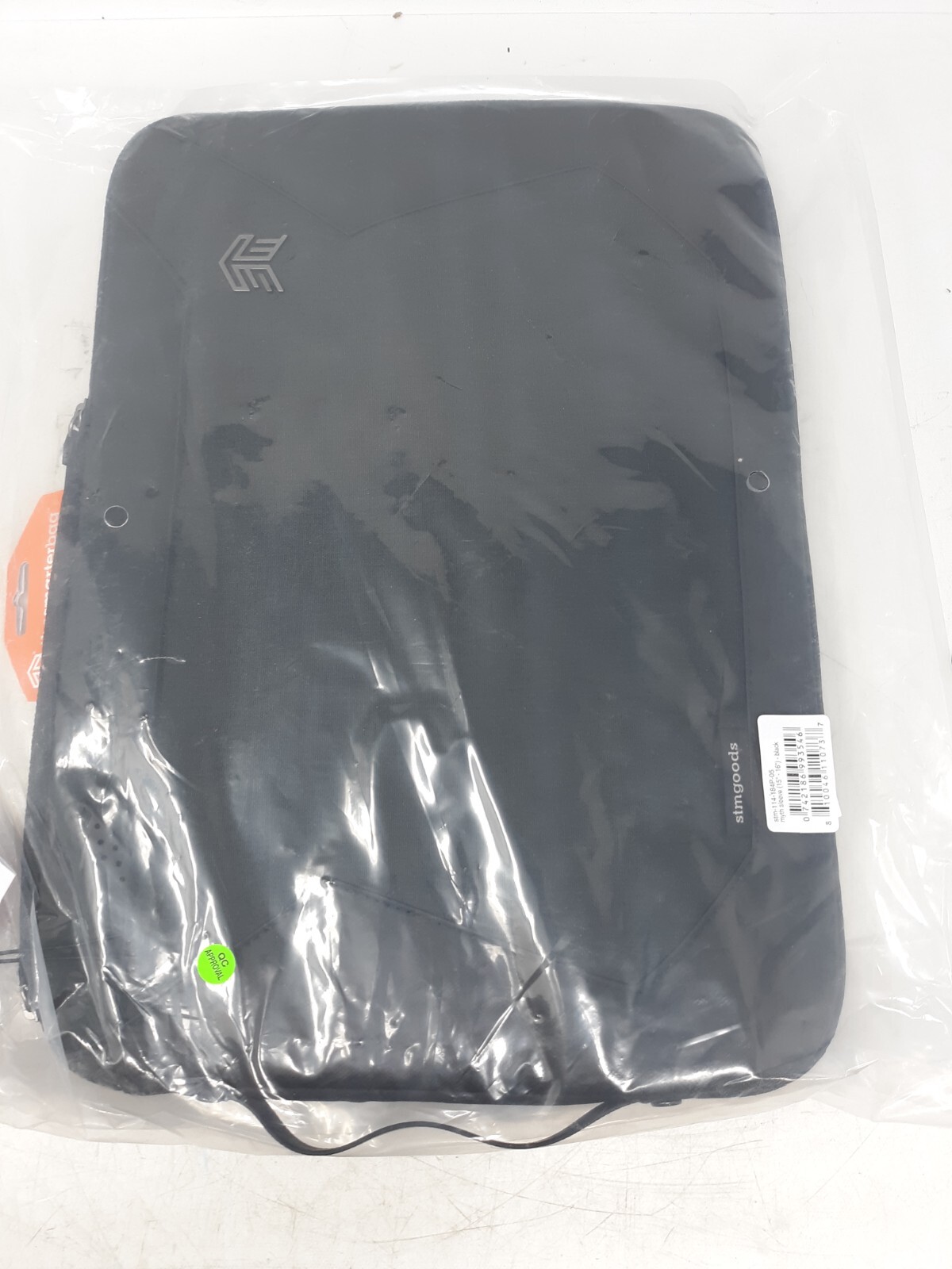STM Myth 15-16in MacBook Sleeve, 360° Protection, Plush Fleece-Lined, Black