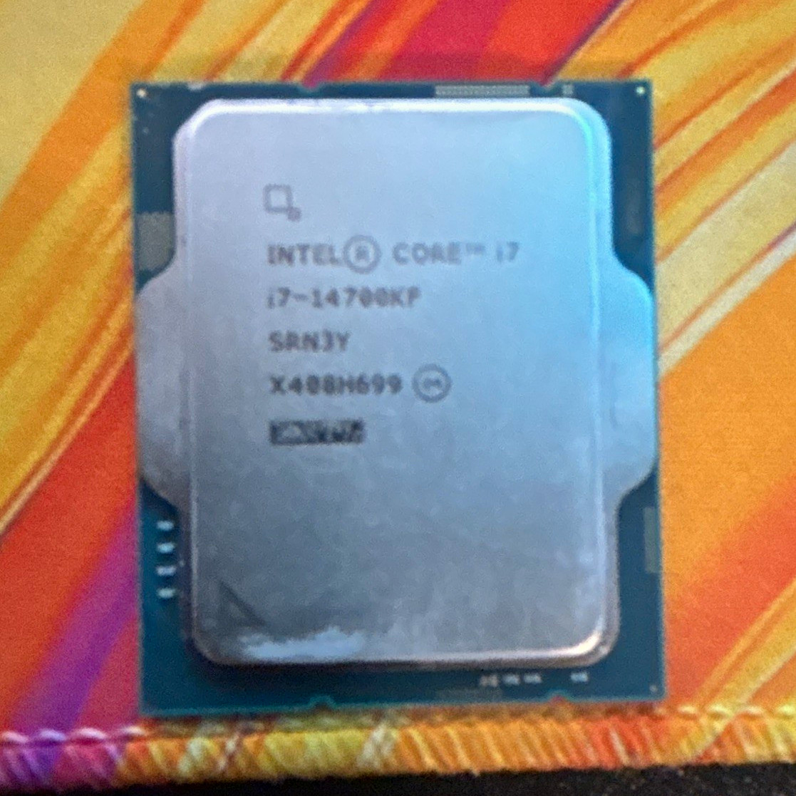 Intel Core i7-14700KF 20-Core 3.4GHz LGA1700 Desktop CPU SRN3Y