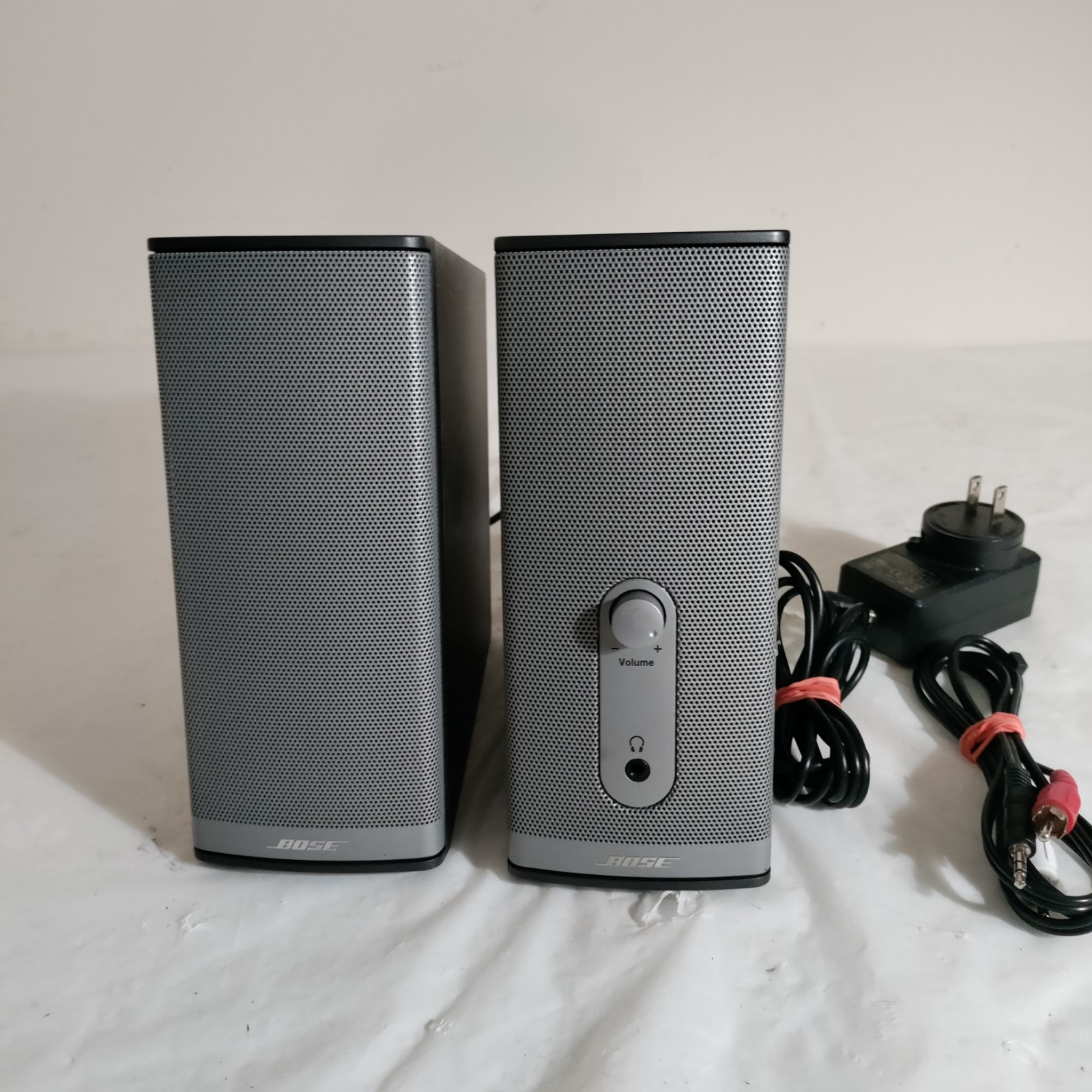 BOSE Companion 2 Series II Multimedia Computer Speaker System Tested & Works