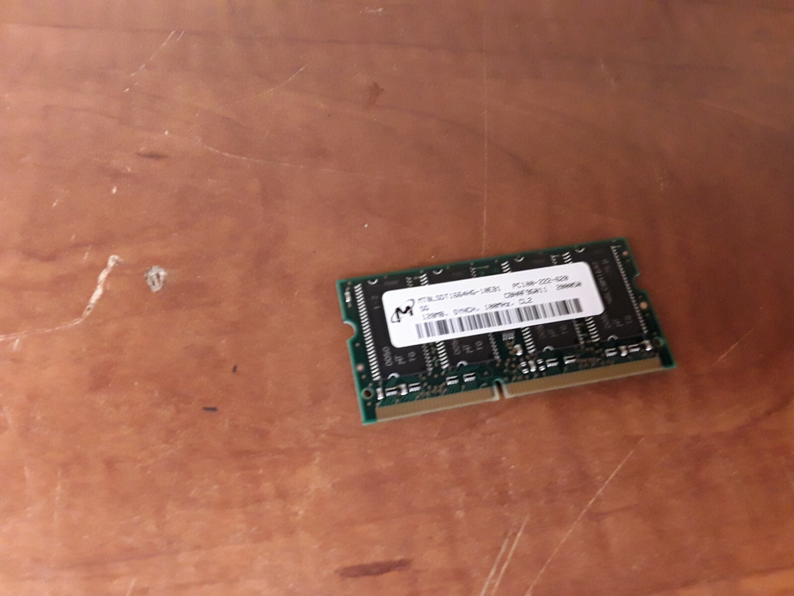 Micron MT8LSDT1664HG Ram