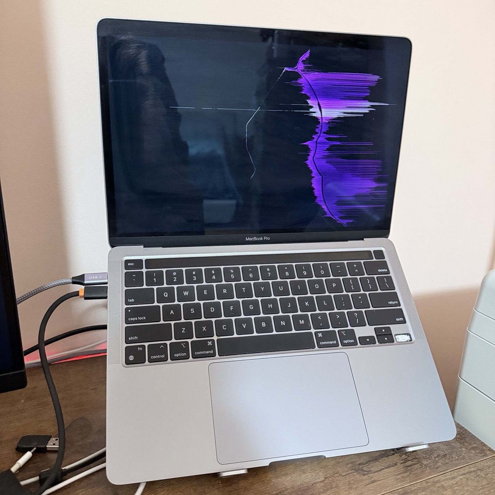 Apple MacBook Pro 13” M1 A2338 2020 For Parts Read Description