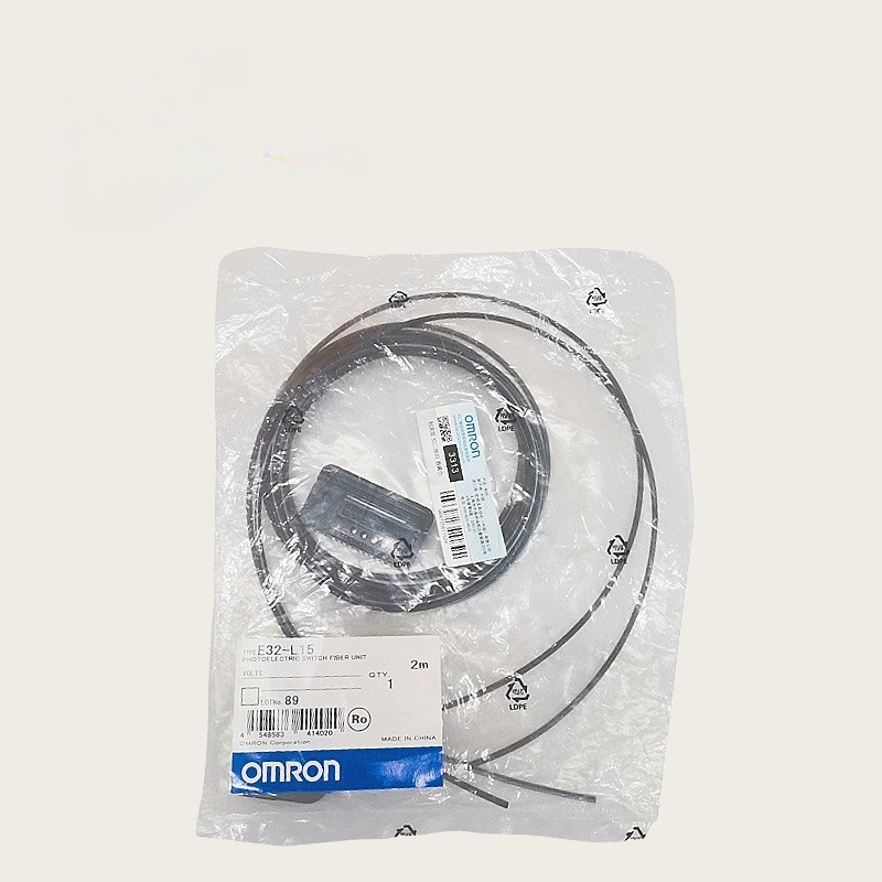 A Set NEW Omron E32-L15 2M Optical Fiber Sensor Reflecting Form Long Distance