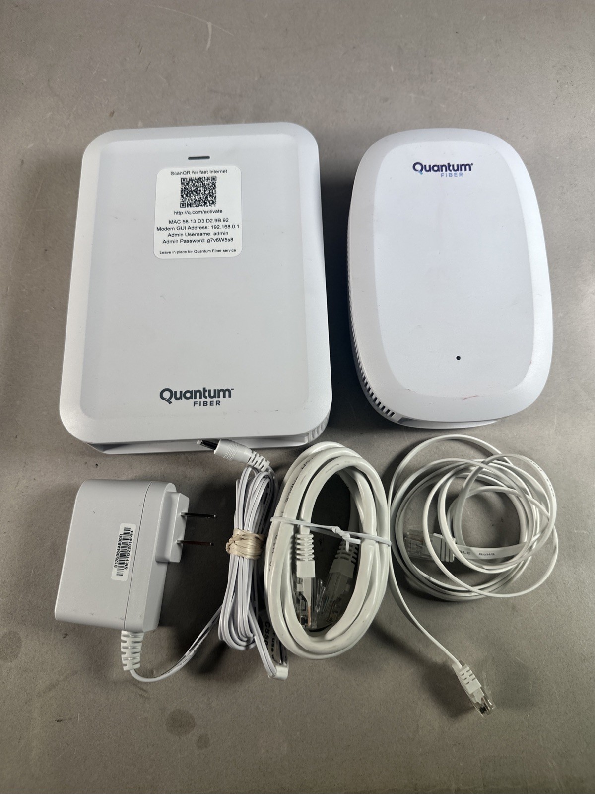Quantum Fiber Tri-Band 360 WiFi 6 Pod SmartNID System C5500xk Q9500wk