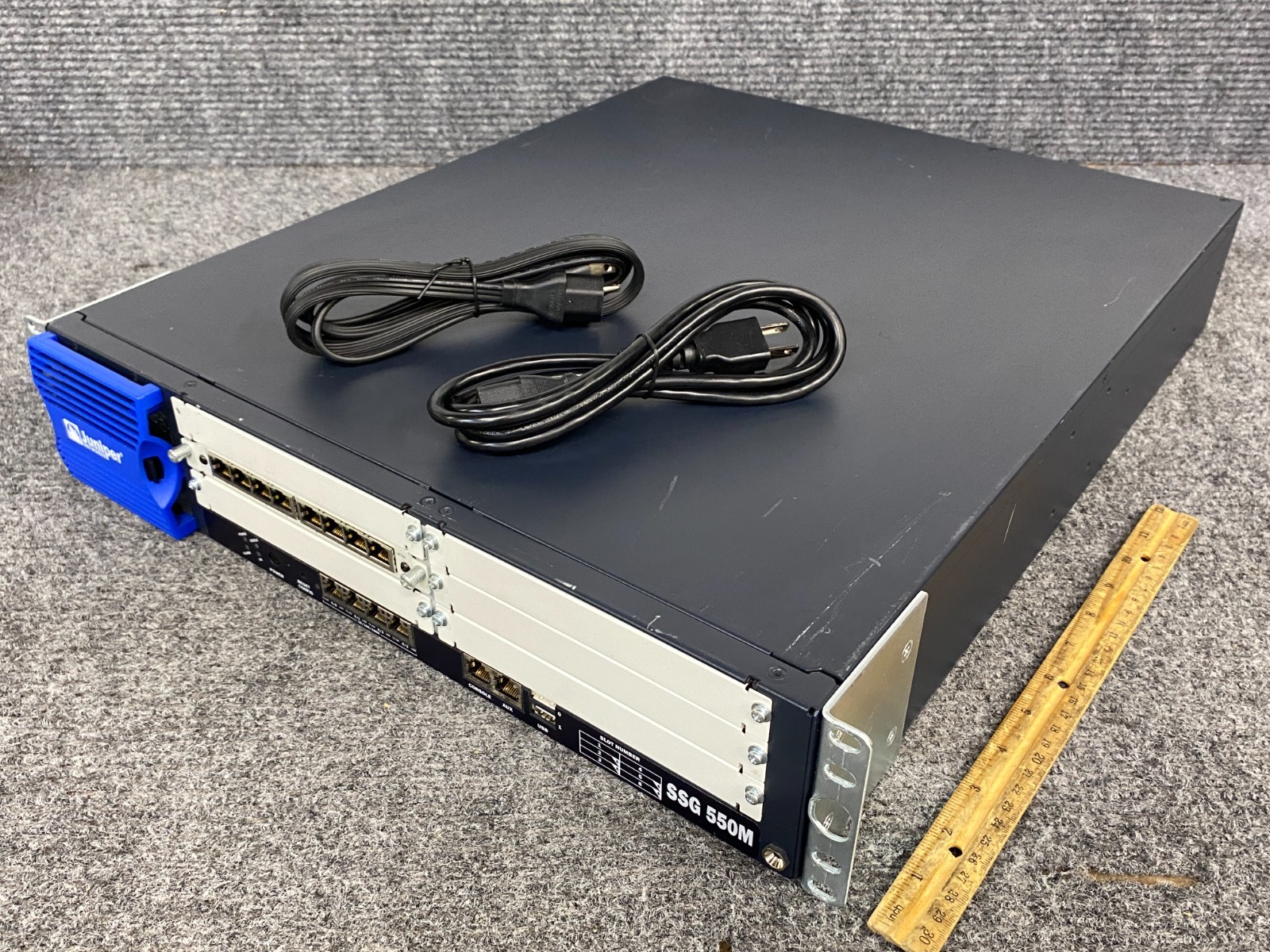 Juniper SSG-550M-SH Secure Service Network Gateway w/ 2x PSU +Power Cords