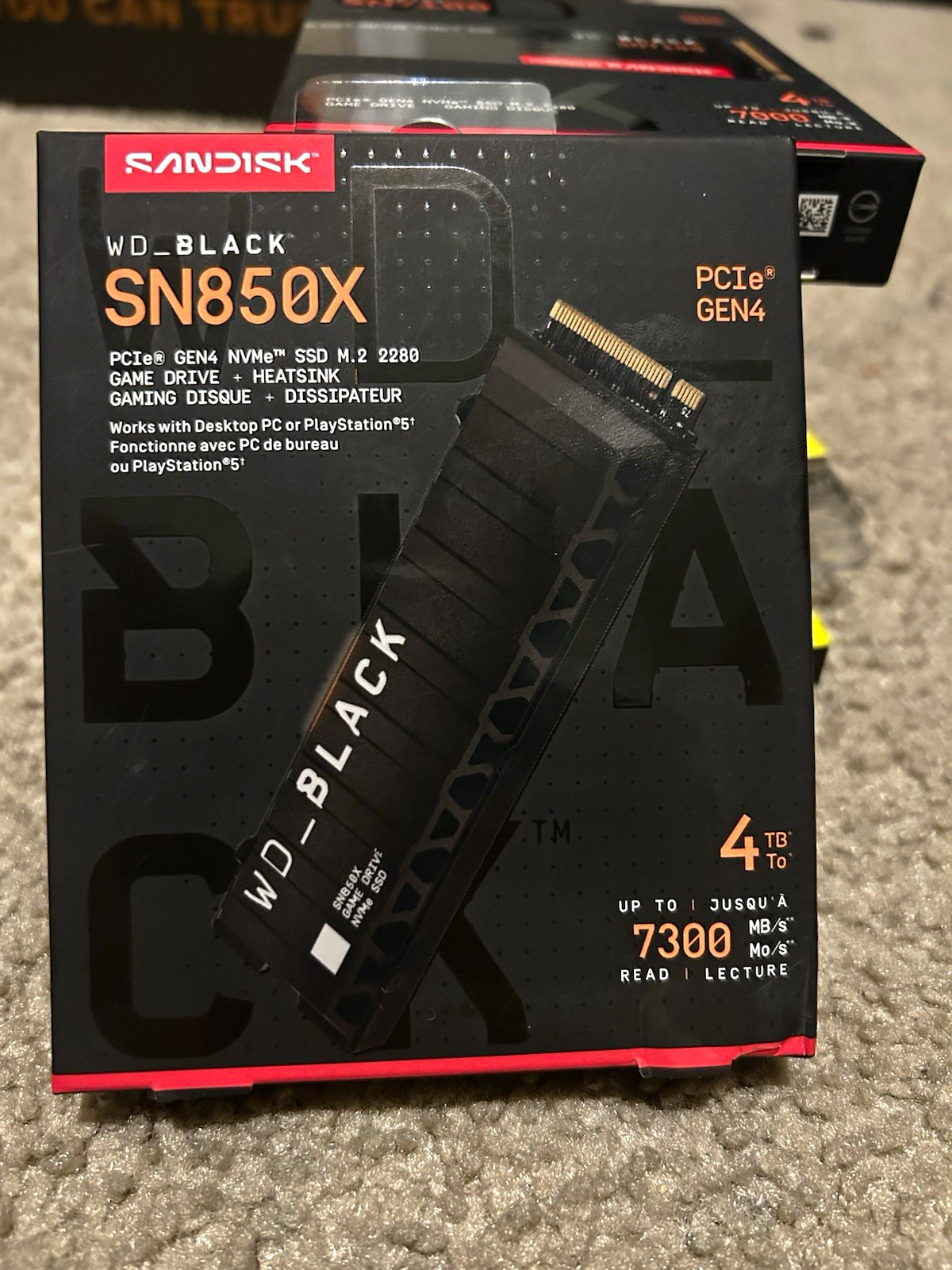 SanDisk WD_BLACK SN850X 4TB M.2 2280 NVMe PCIe Gen4 Internal SSD Heatsink