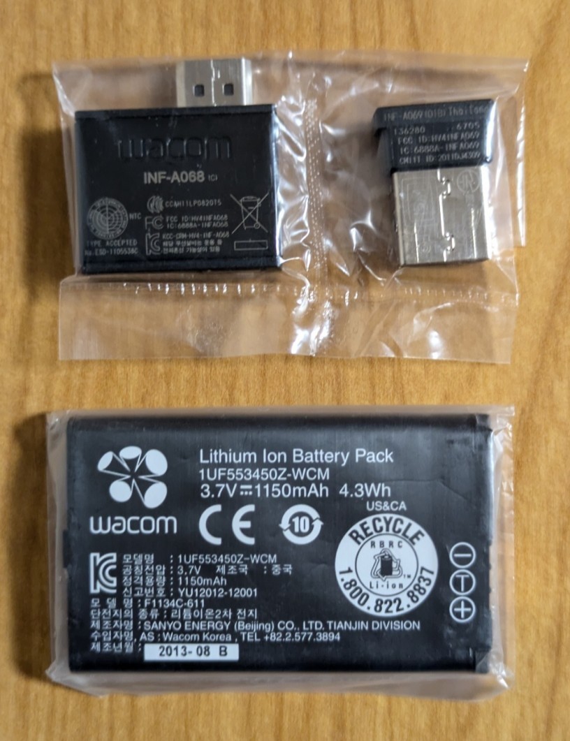 Wacom ACK-40401 Wireless Accessory Kit Genuine For Intuos & Bamboo Series Exc