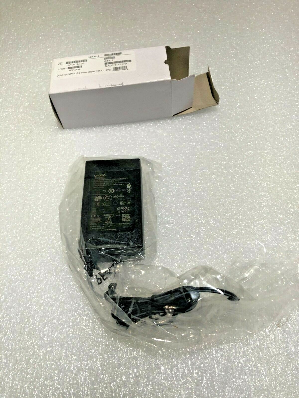 HPE 12V/36W AC/DC Power Adapter Type B - R3K00A