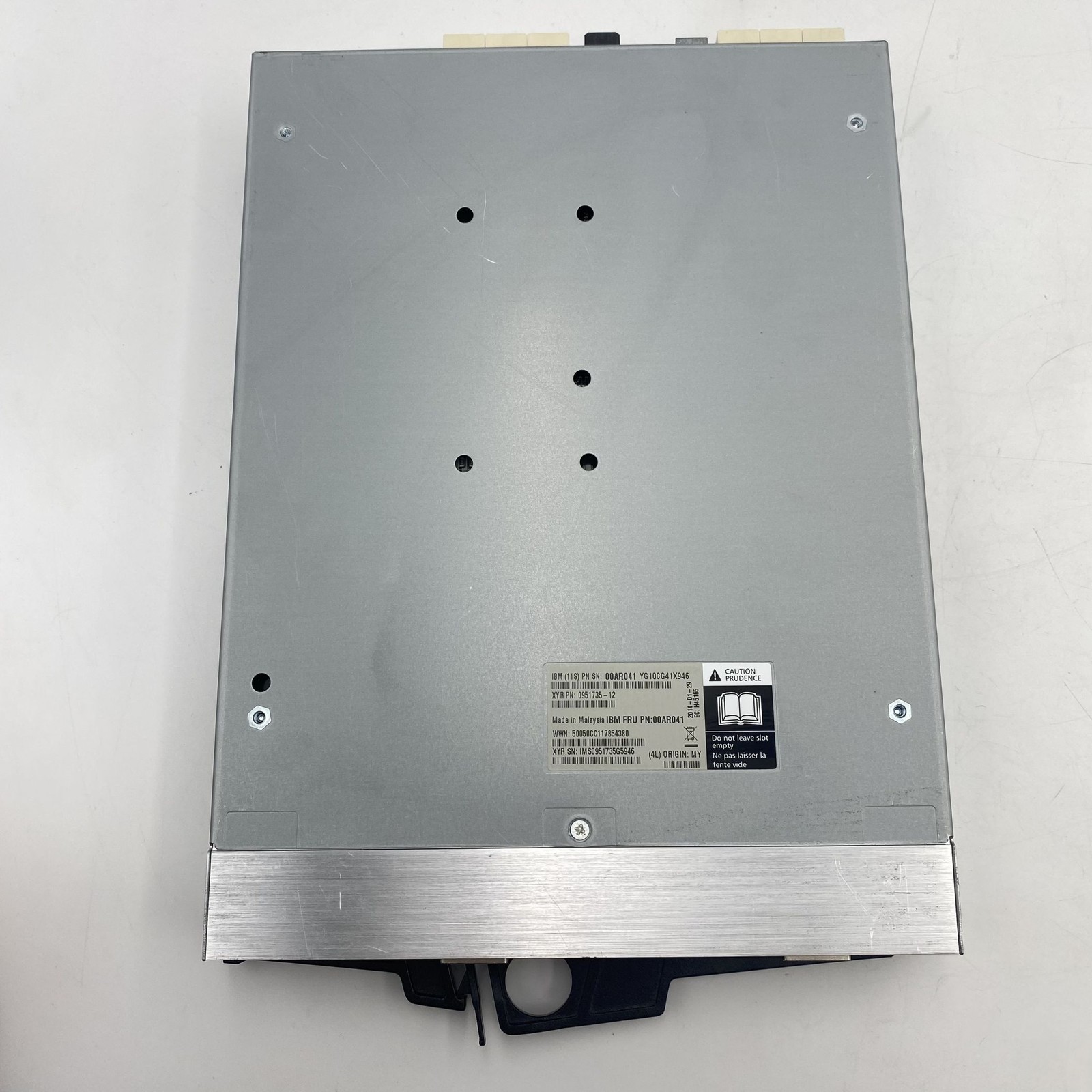 IBM Expansion Canister ESM Controller V7000 00AR041 85Y5850