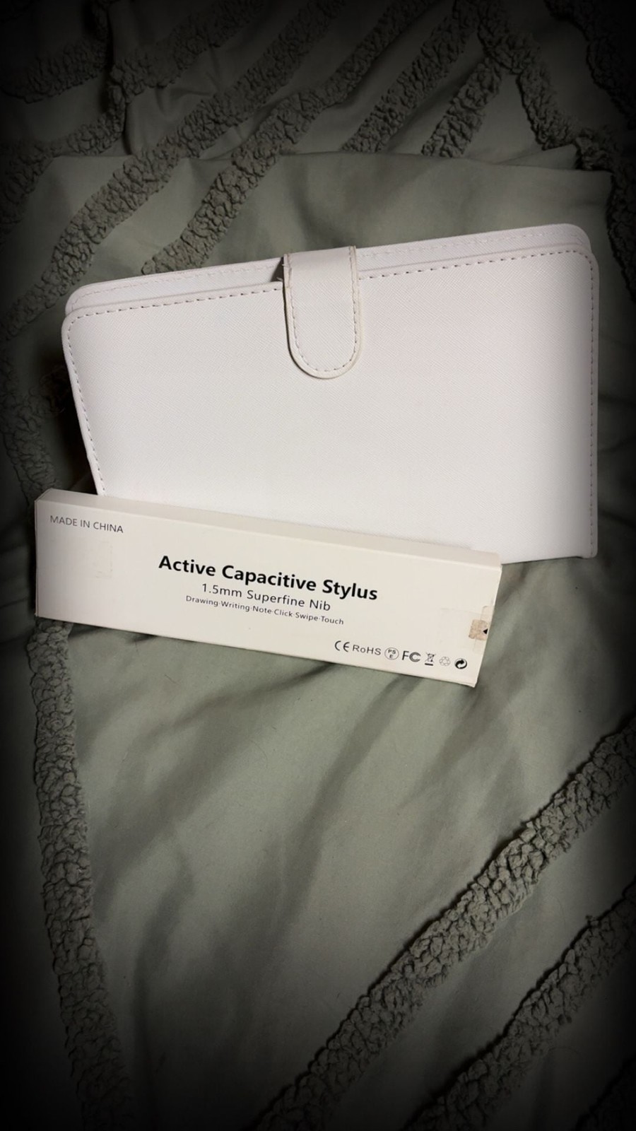White Universal 7-8" Keyboard Case Folio & Active Capacitive Stylus Pen Set