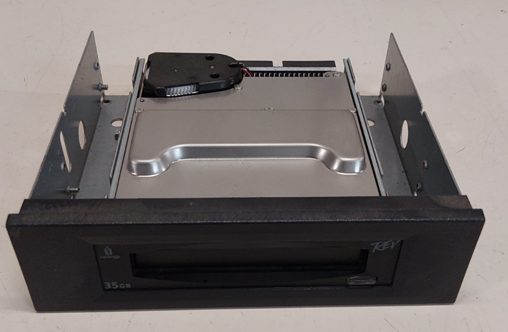 iomega rev 35GB ATAPI Internal Drive