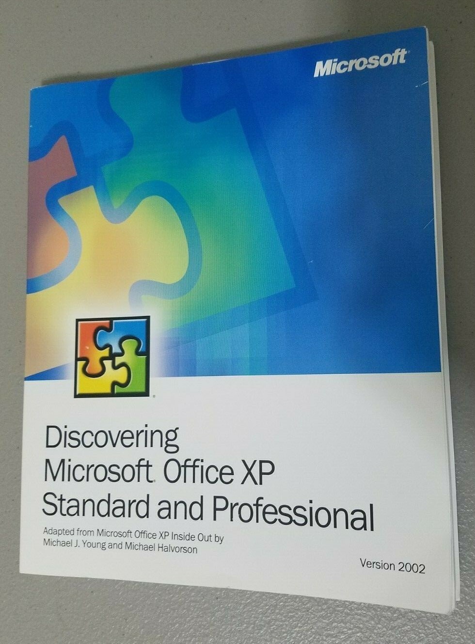 Discovering Microsoft Office XP Professional & Standard Version 2002 Manual Book