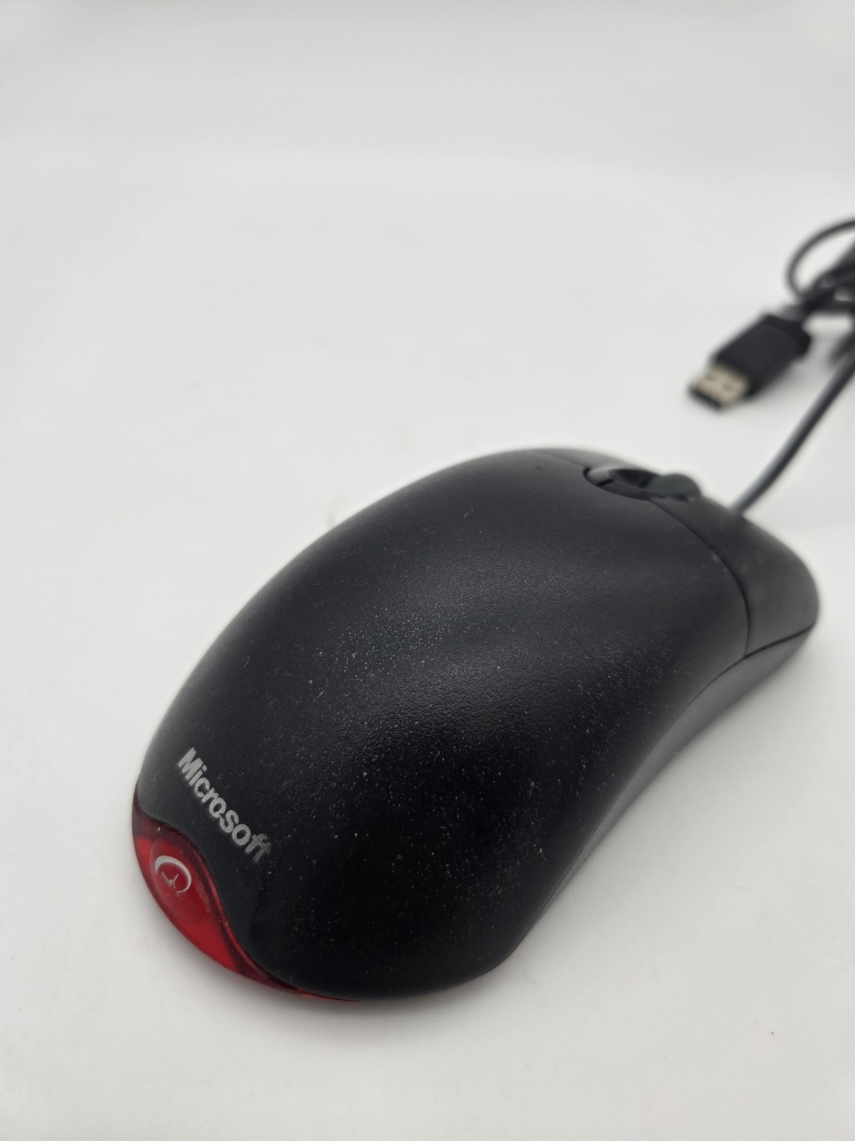 Genuine Microsoft Wheel Mouse Optical 1.1A Model X802382 Black USB Mouse Works