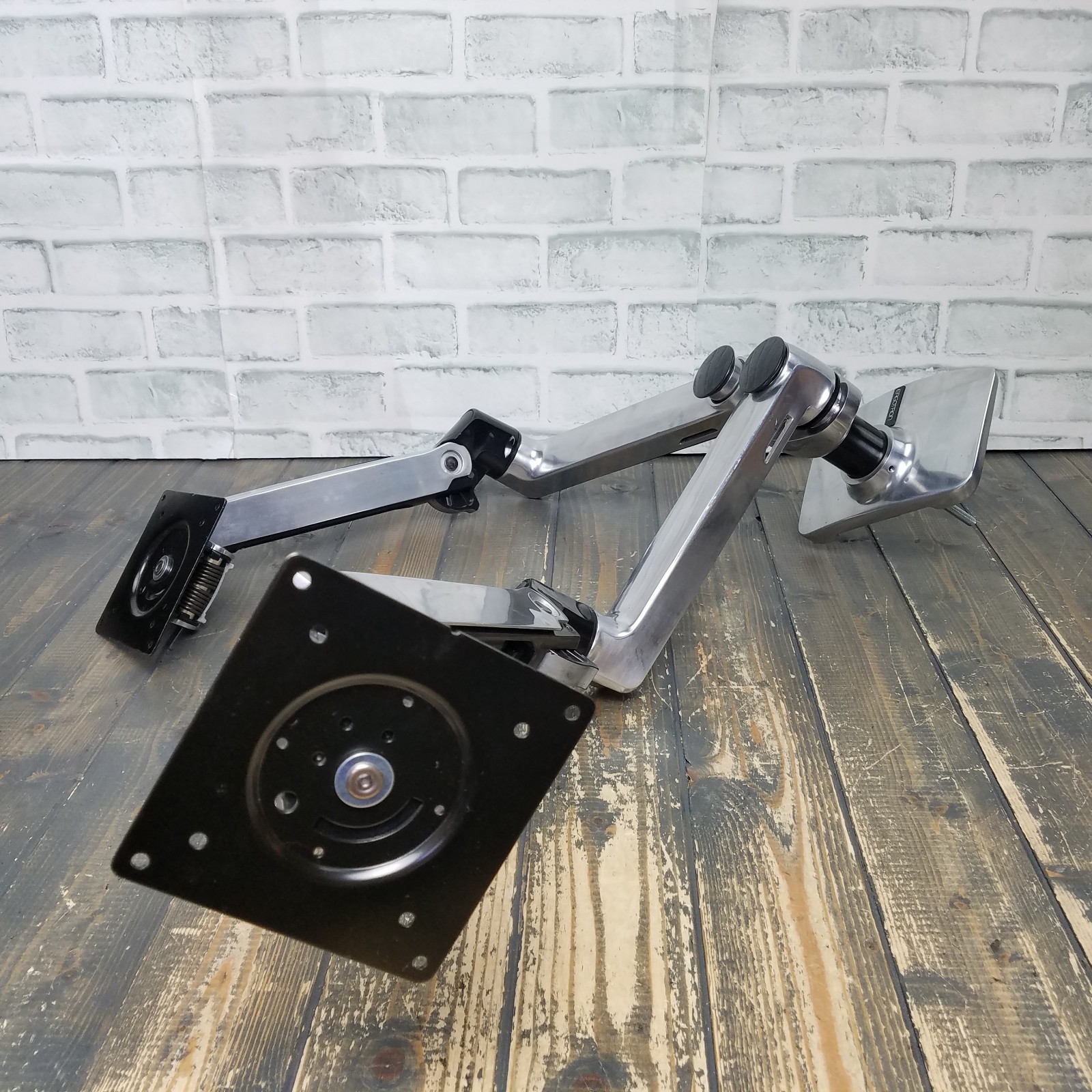 Ergotron LX Dual Side-by-Side Arm Mount Monitor Arm Set Silver