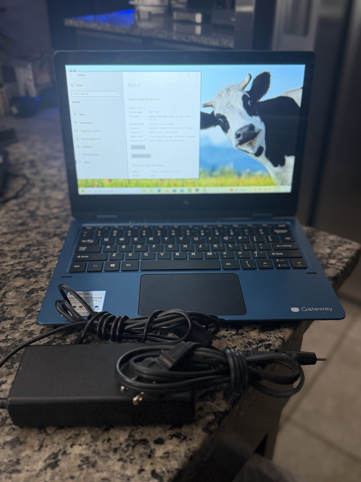 Gateway GWTN116-1BL 11.6-inch laptop, finished in blue