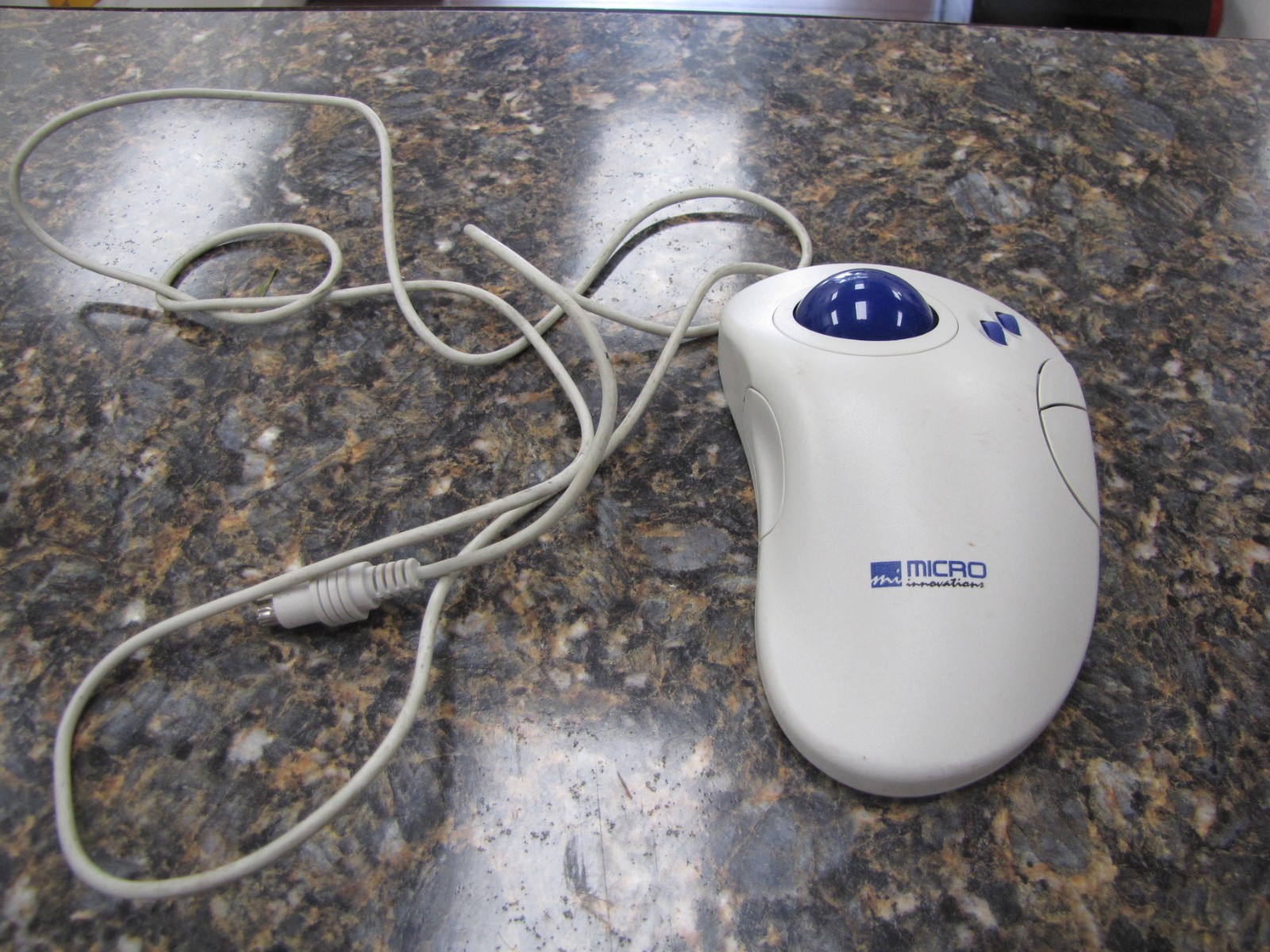 Vintage Micro Innovations PD101 Trackball Mouse - IZ20