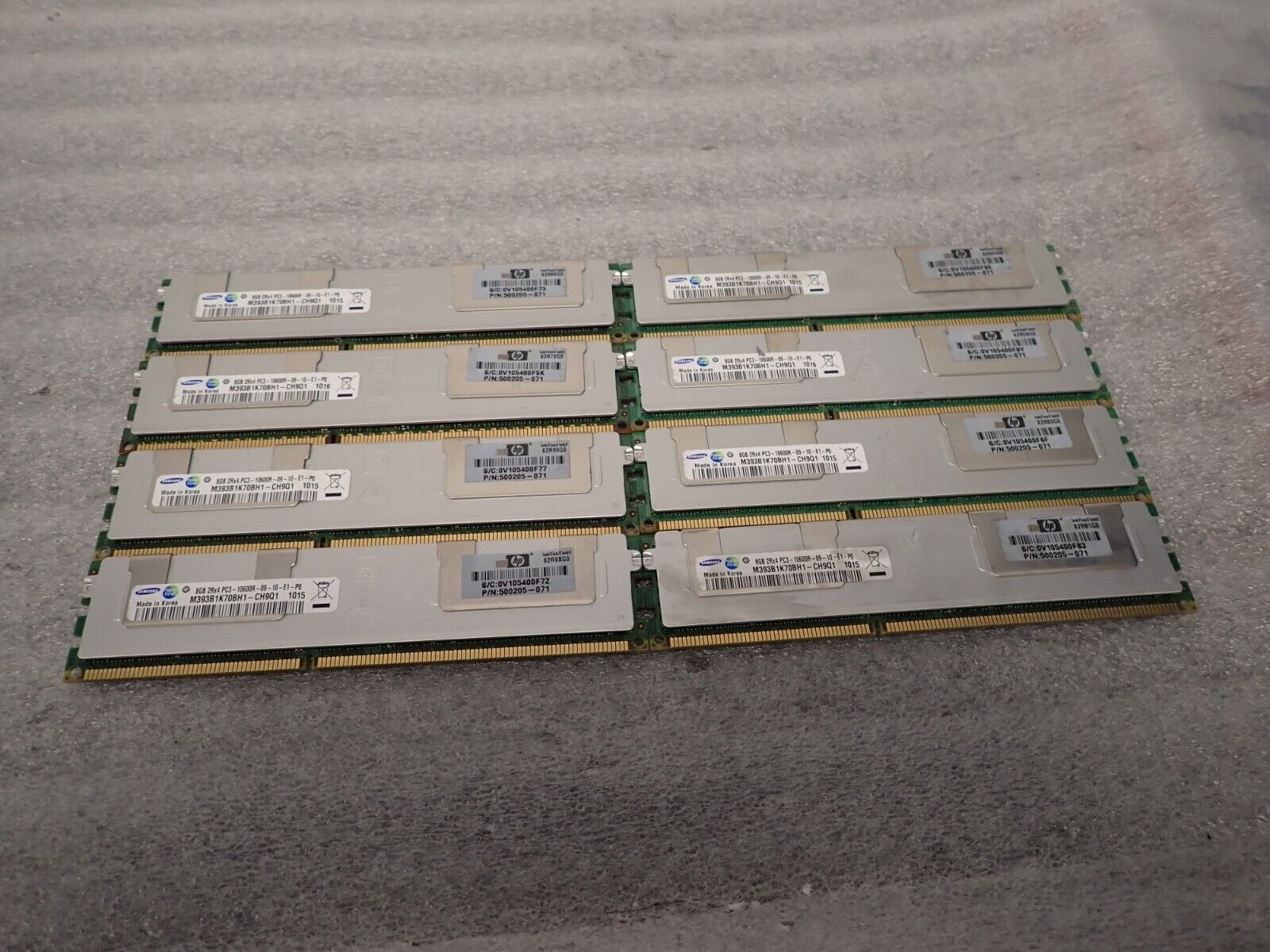 Lot of (8) Samsung 8GB 2RX4 PC3 10600R HP 500205-071 Server Memory Ram