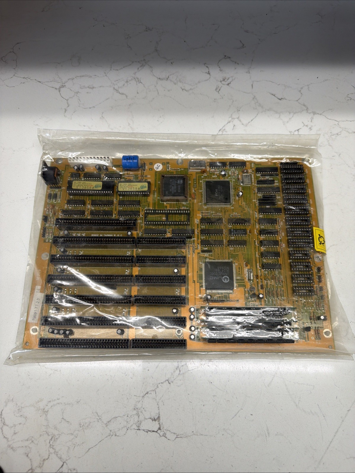 (NEW SEALED) PCCHIPS/Hsin Tech M209