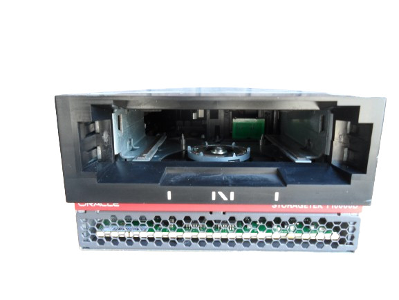 Oracle SUN STK T10000D  8.5TB-21.25TBLibrary Tape Drive 7042136 T10D-FC-SL8500Z