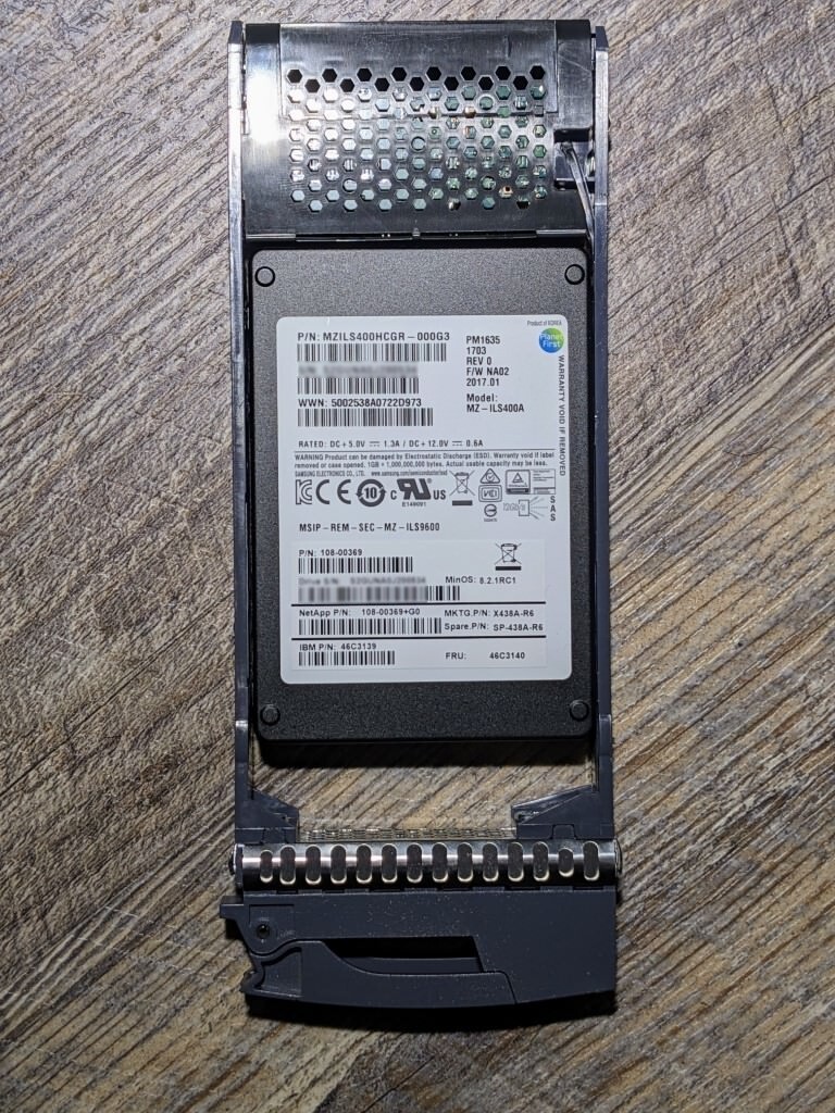 400GB SAS SAMSUNG MZ-ILS400A 2.5" 6Gbps SSD SFF PM1635 MZILS400HCGR-000G3 NETAPP